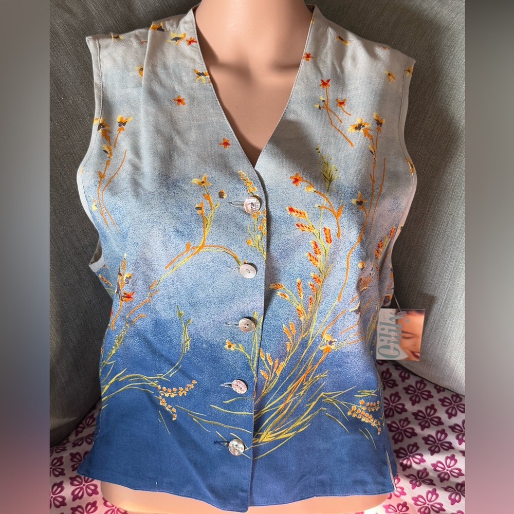 NWT VINTAGE OILILY Flower Vest - Unworn, with Tags - Women’s L
